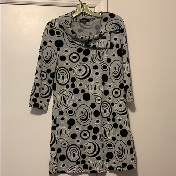 Like new! Papillon Medium tunic or mini dress - Picture 2 of 5